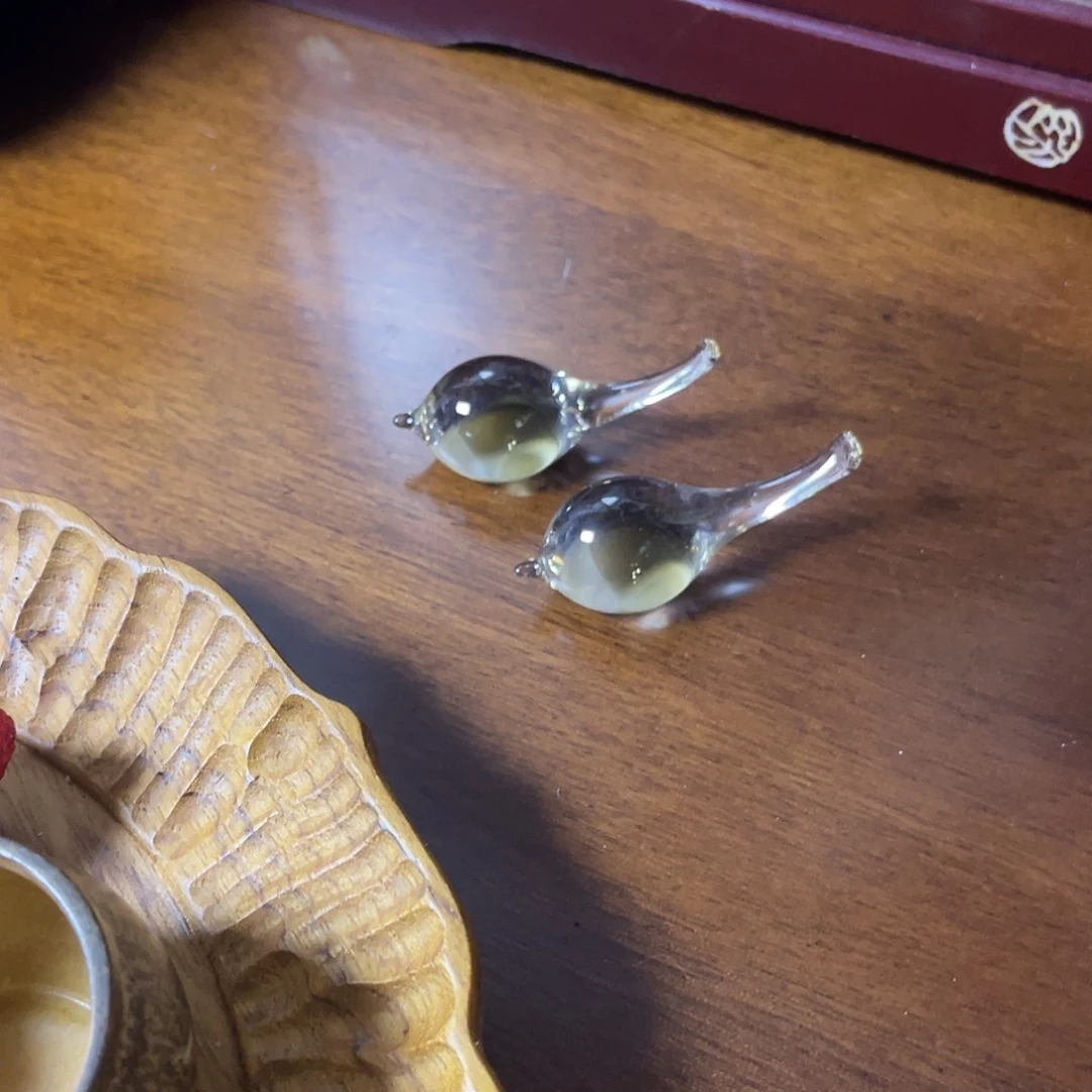 瓷片小海豚筷置一对啊31