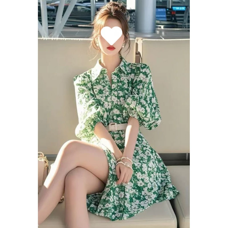 2025年夏季新款韩系多巴胺减龄洋气绿色碎花衬衫连衣裙绝美裙子
