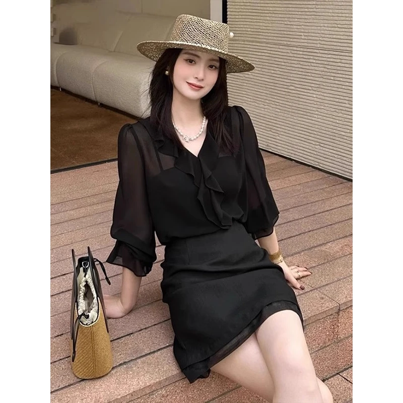 法式小资上衣女夏季轻奢高级感独特超好看减龄洋气黑色气质衬衫