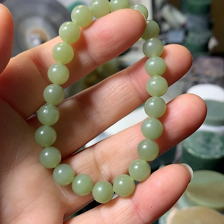 颈饰未镶嵌和田玉（糖玉）