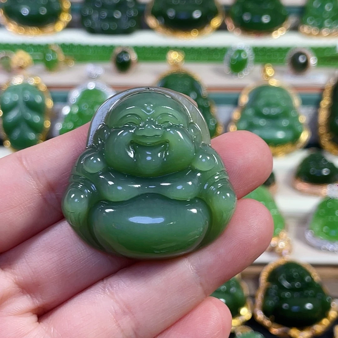 颈饰未镶嵌和田玉（碧玉）粉绿佛公40mm