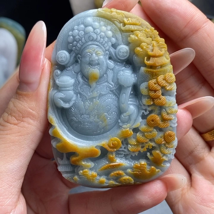 定制翡翠未镶嵌山水财神