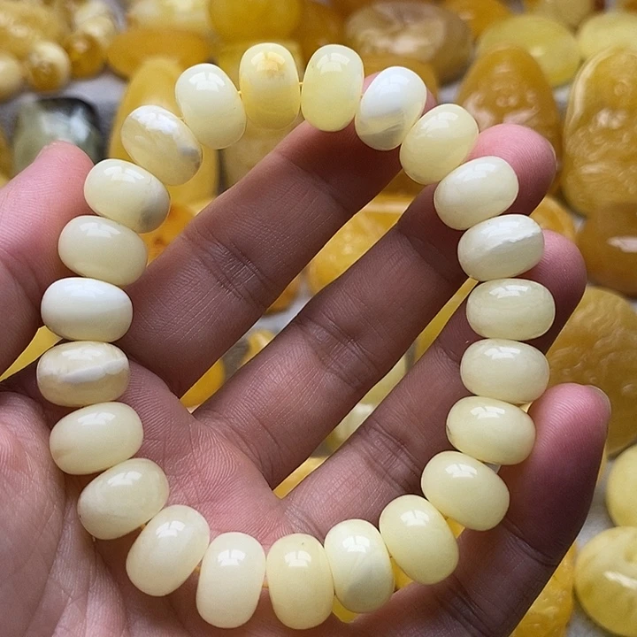 琥珀颈饰未镶嵌琥珀蜜蜡吊坠