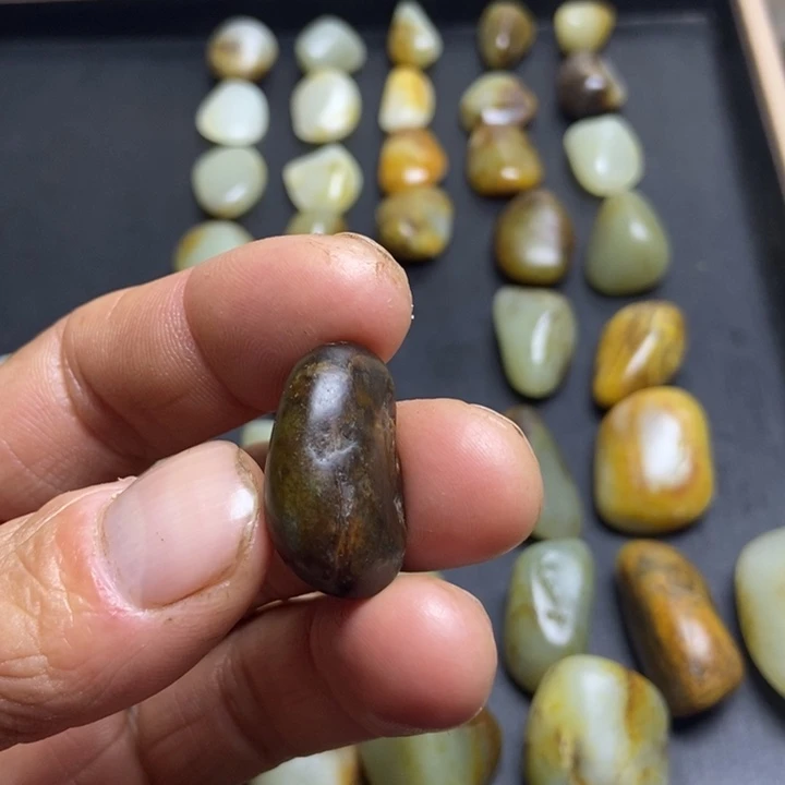 *****和田玉（糖玉）未镶嵌珠宝奇石