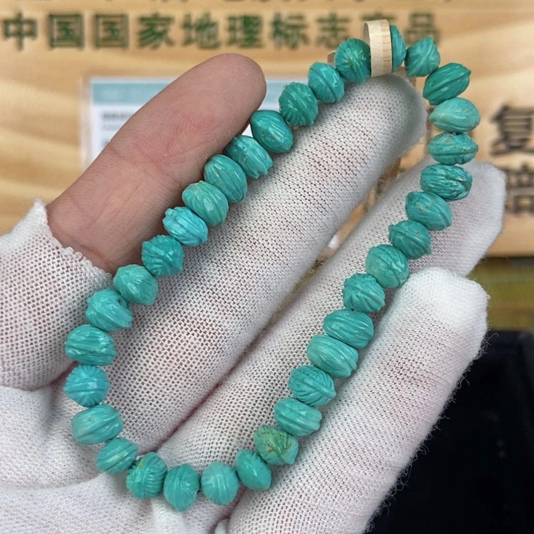 未镶嵌绿松石珠宝奇石