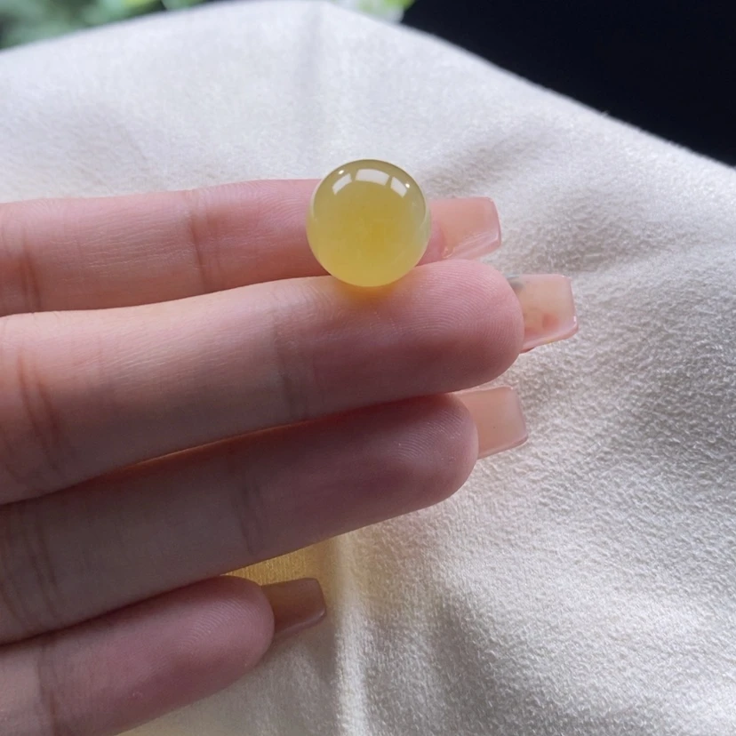 【闪购商品】翡翠颈饰未镶嵌冰鲜蛋黄珠卡12.9