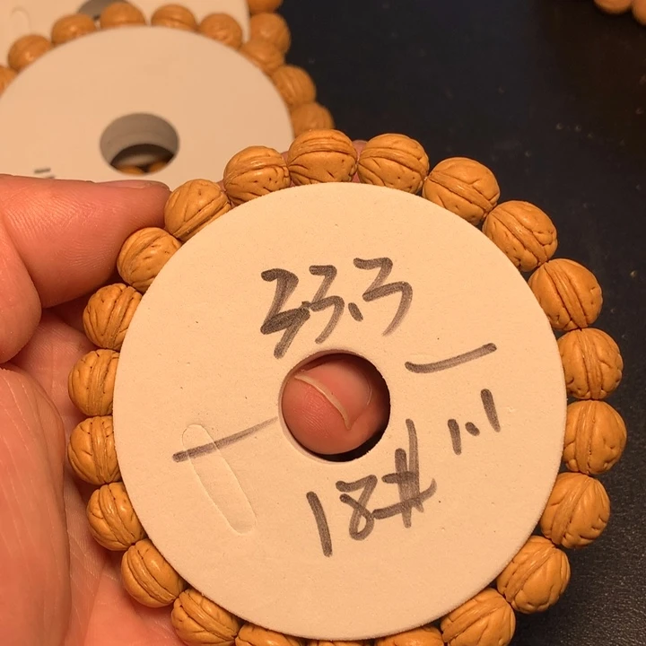 手串桃核18号健健康康了