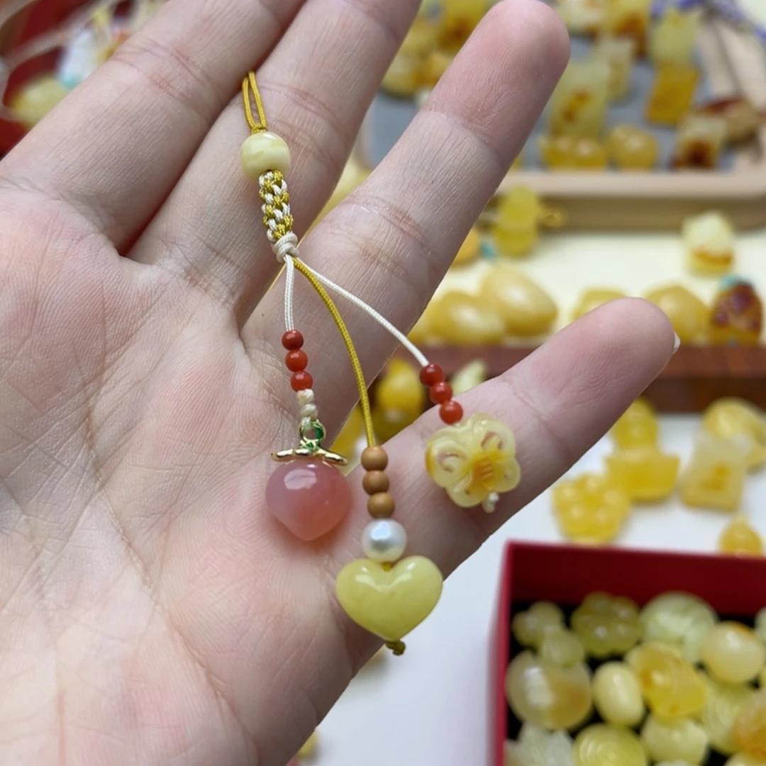 【闪购商品】蜜蜡裸石未镶嵌配饰