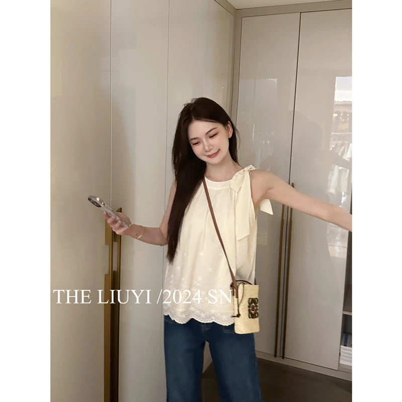 【LIUYI】山茶花~夏季刺绣无袖挂脖甜美上衣47141