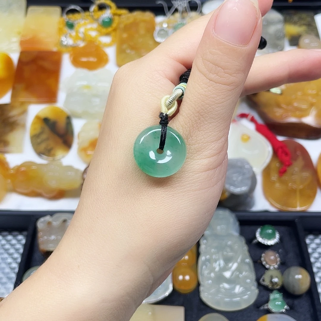 石英质玉合金吊坠(不含链)