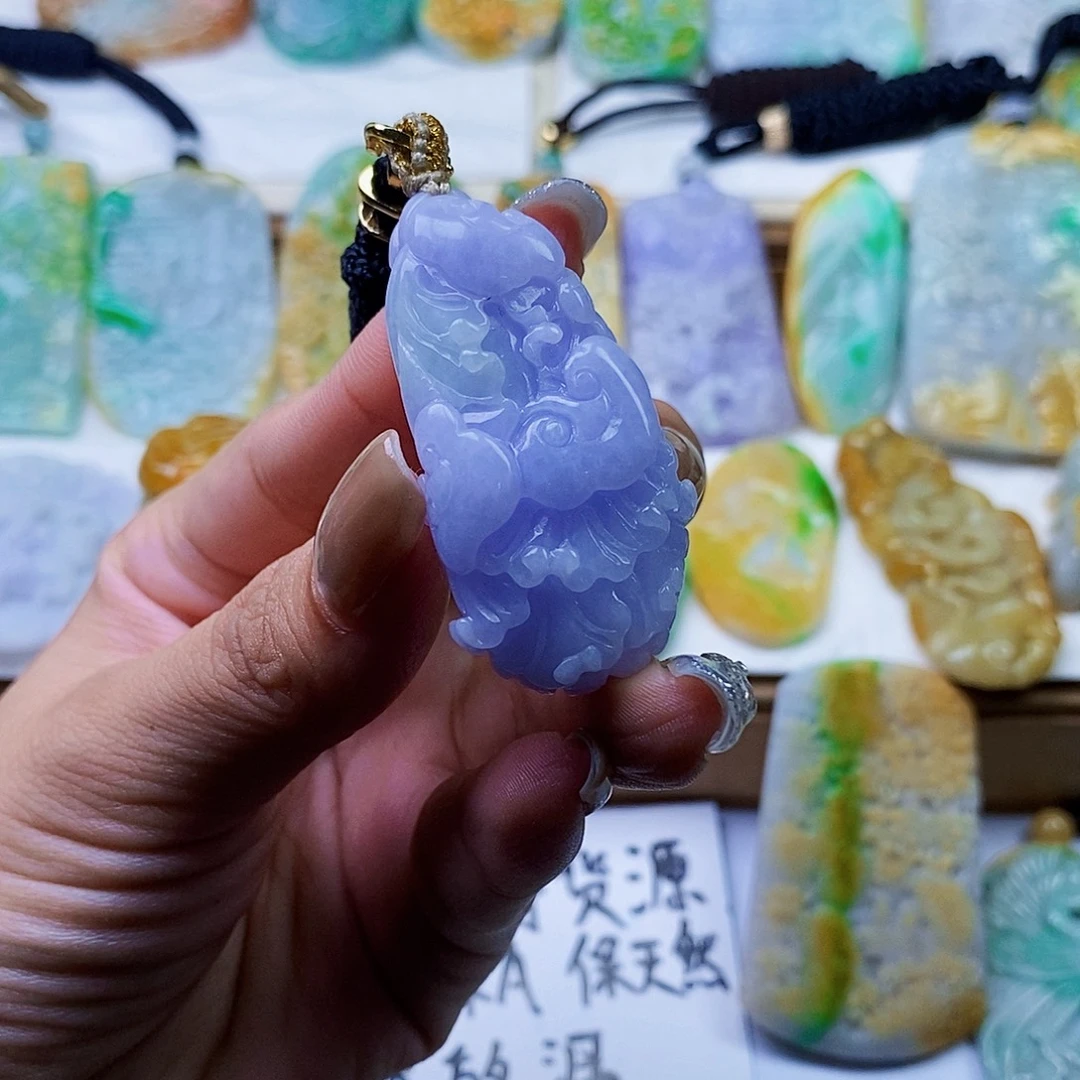 未镶嵌定制翡翠翡翠