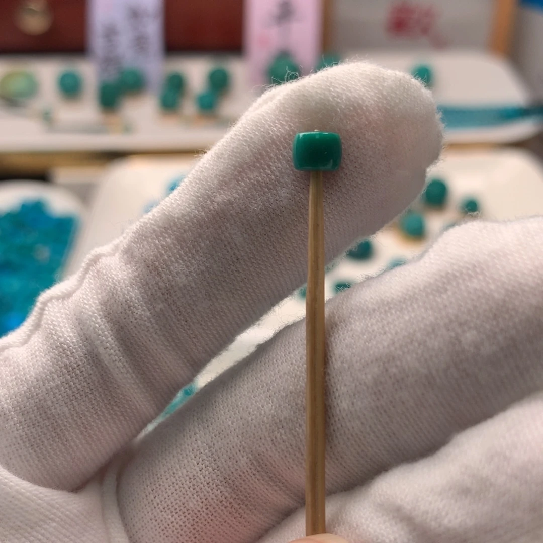 绿松石未镶嵌配饰j