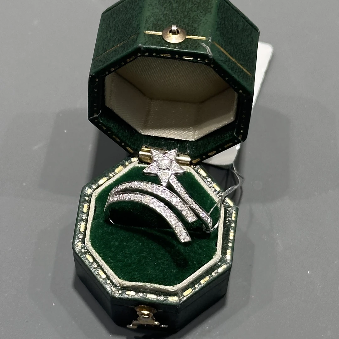 【欣阳】18K 主10分 副45 慧星戒