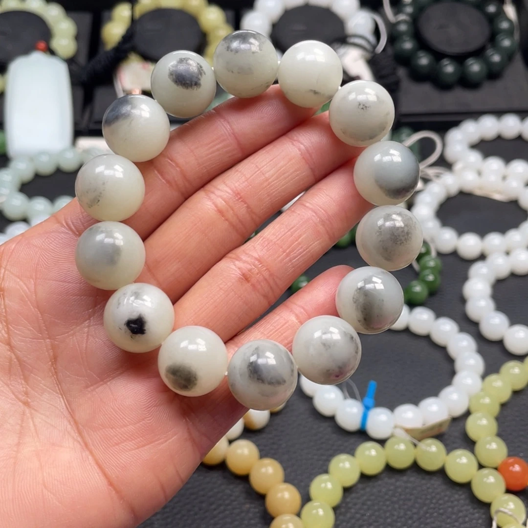 和田玉未镶嵌手链