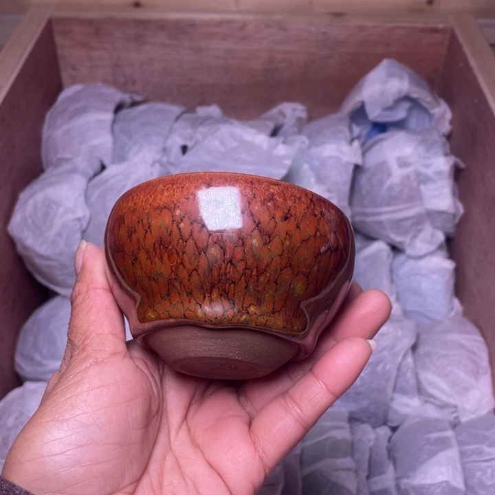 茶盏我在等一位老母亲