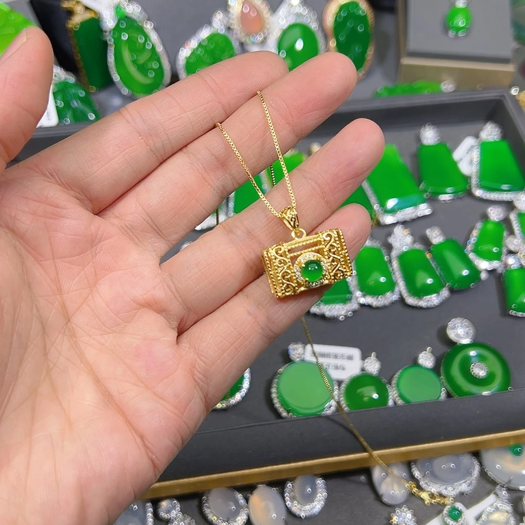 玛瑙/玉髓合金颈饰