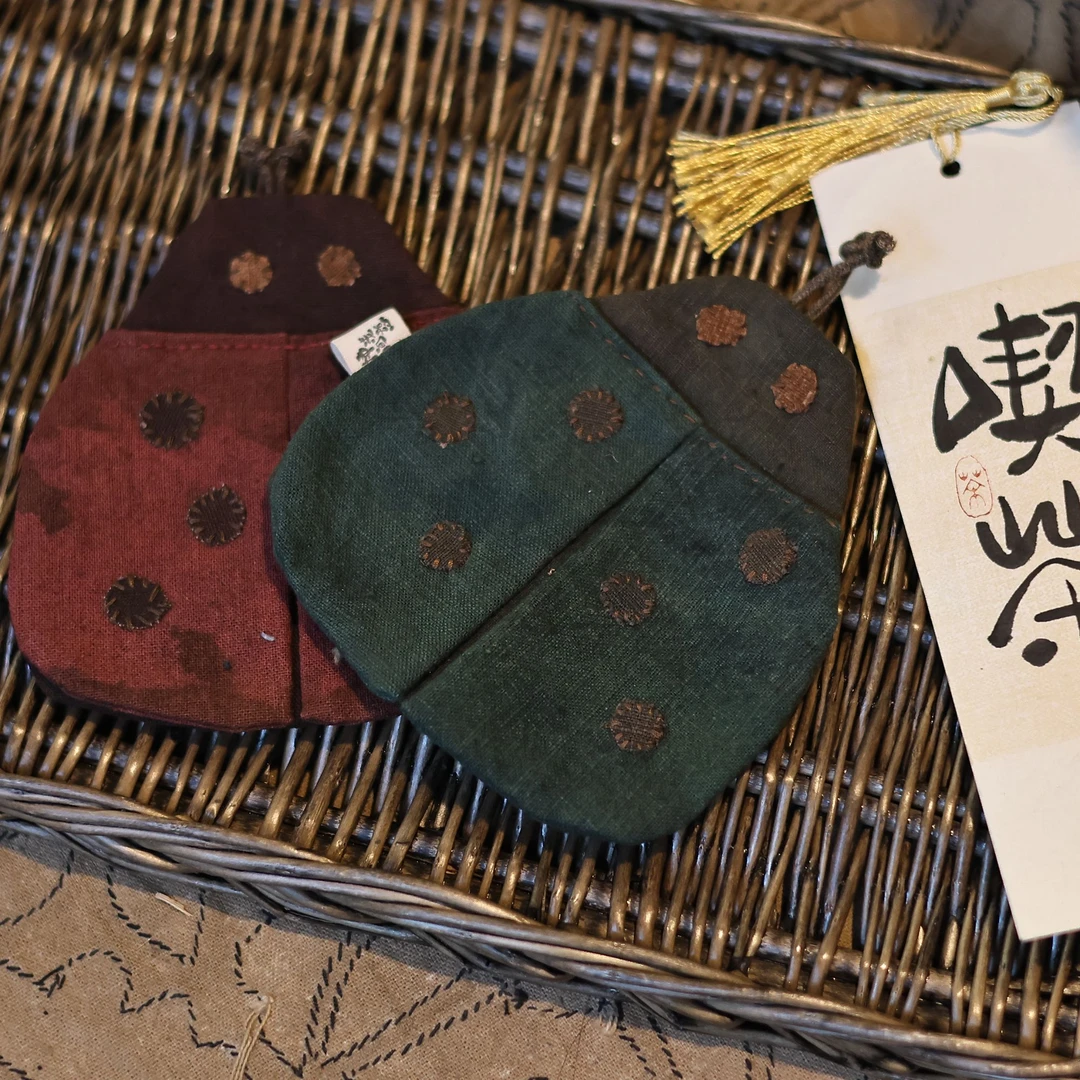 【柿间浅憩】原创全手工*七星瓢虫杯垫*茶周边（每个颜色不一）11*12