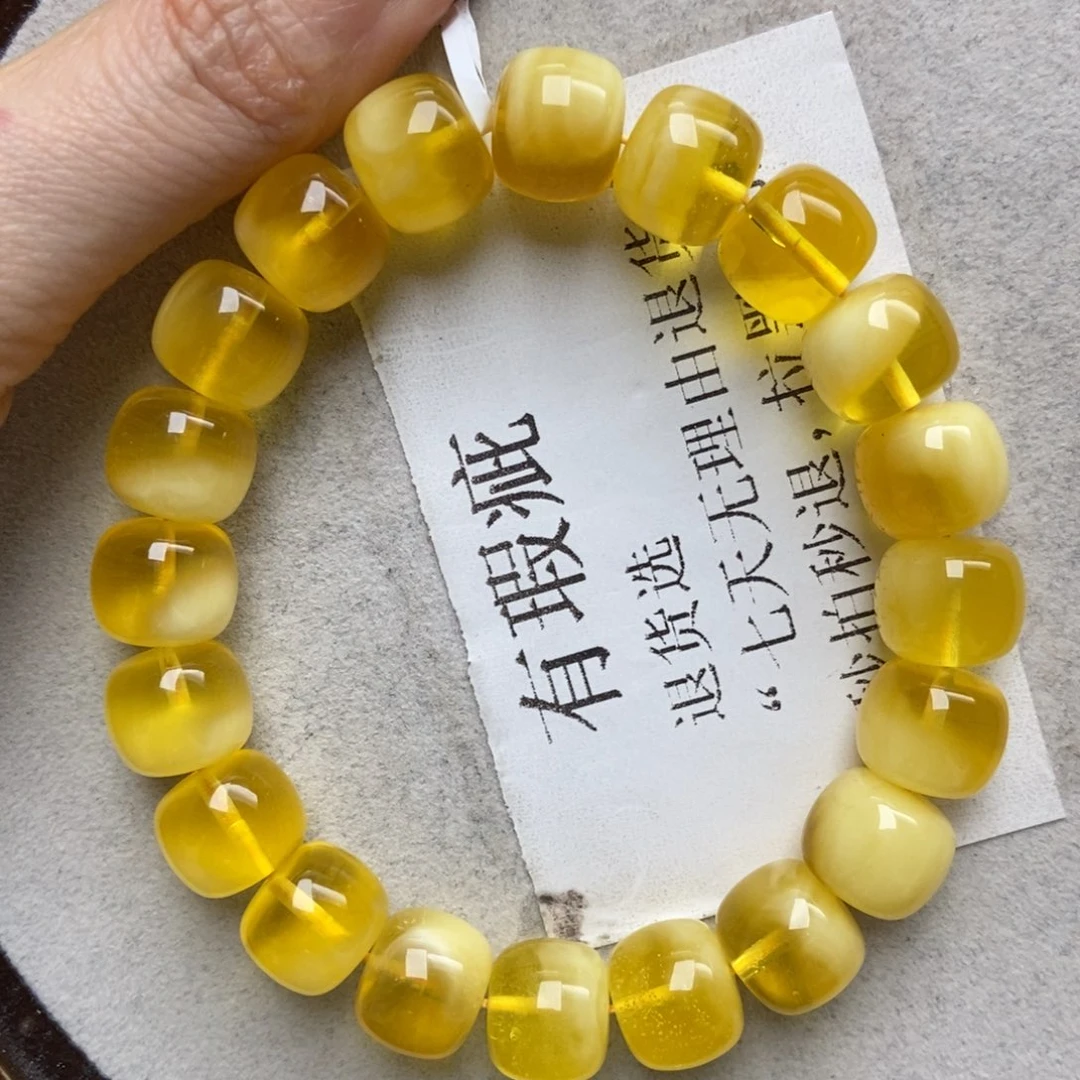 蜜蜡未镶嵌珠宝奇石