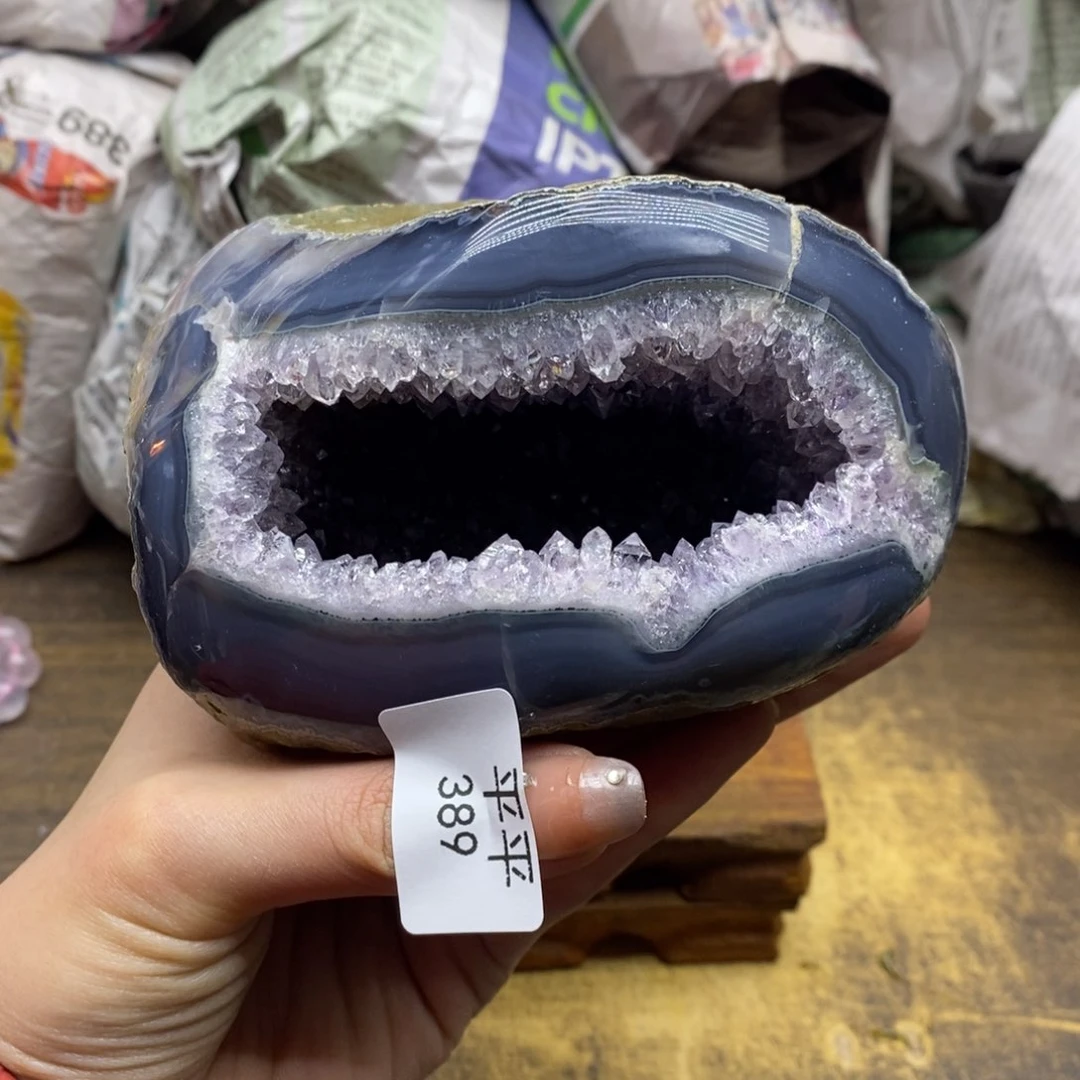 水晶乌拉圭未镶嵌