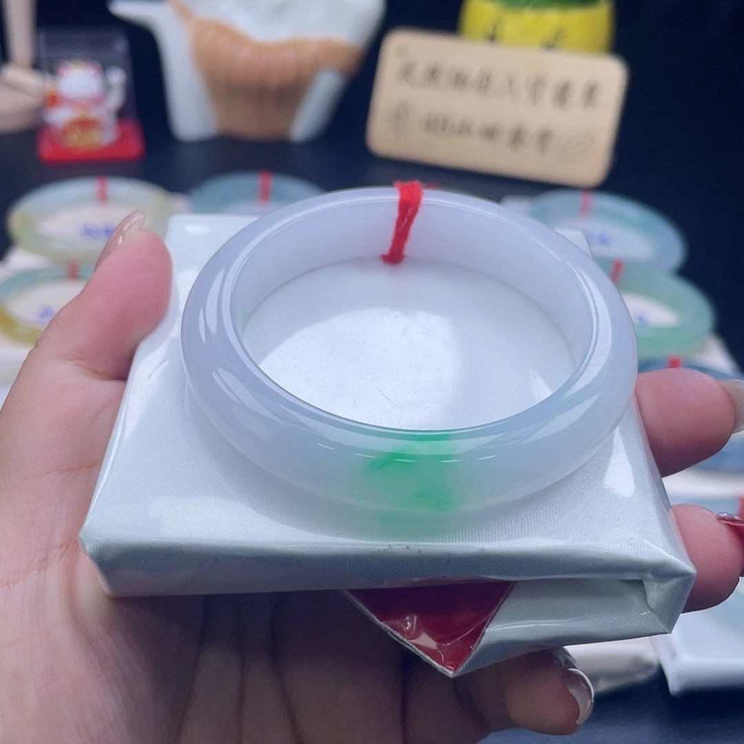 未镶嵌手镯翡翠61号