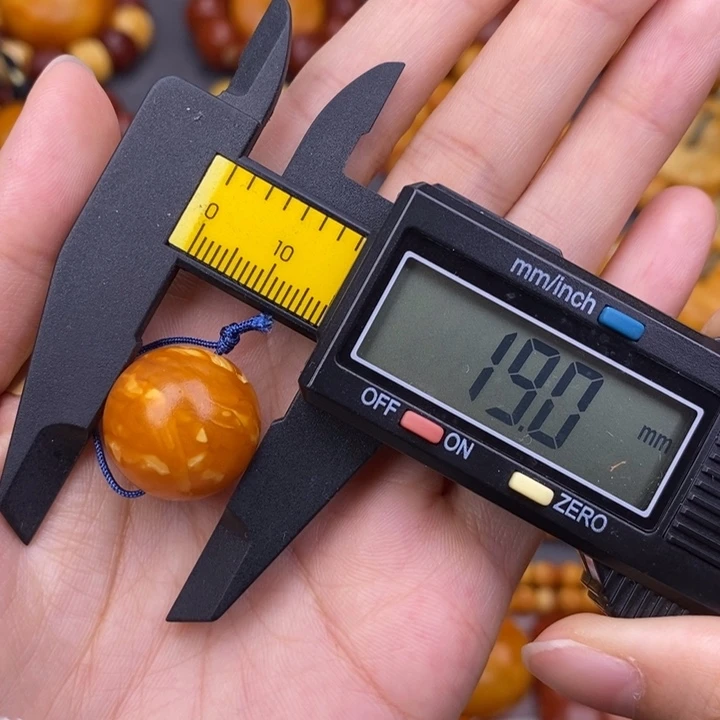 琥珀未镶嵌裸石蜜蜡M