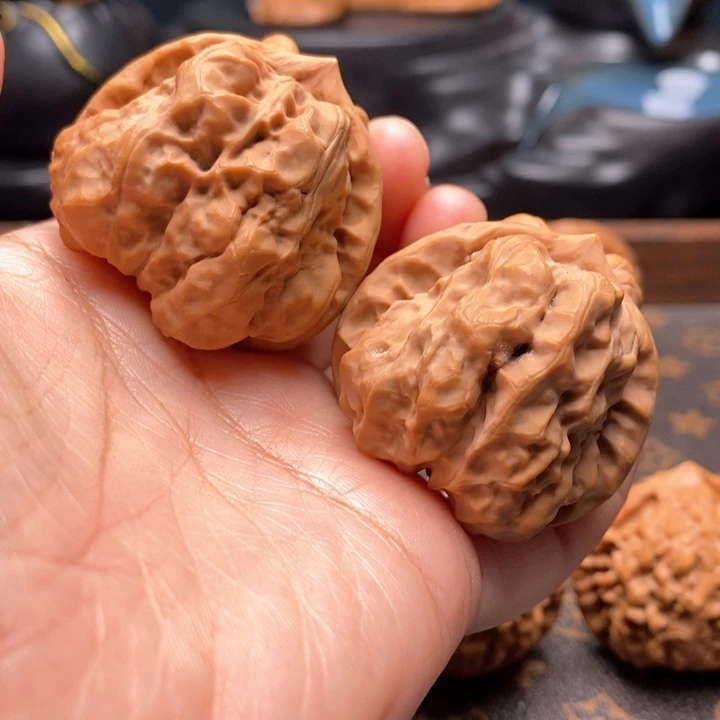 把件文玩核桃三角肌肉蛙