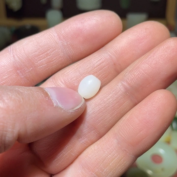 和田玉吊坠(不含链)未镶嵌青*青