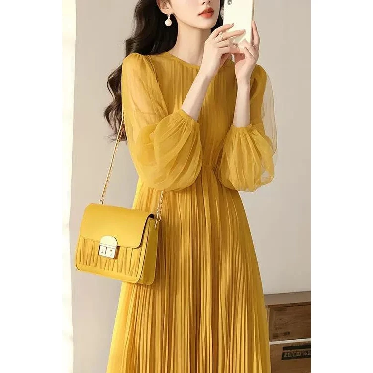 2025春季多巴胺穿搭法式气质名媛高端女神范小香风黄色真丝连衣裙