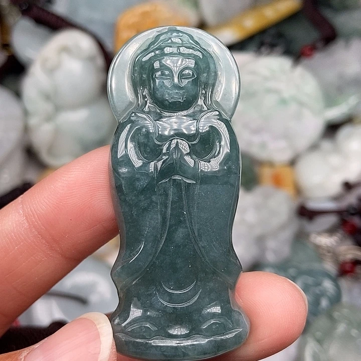 颈饰未镶嵌翡翠q