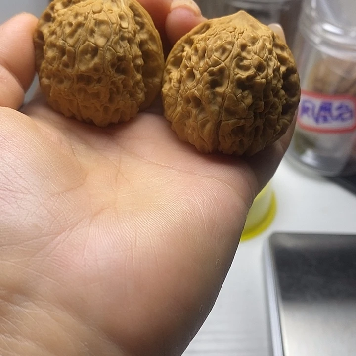 文玩核桃吊坠大团圆40