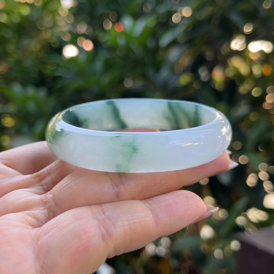 翡翠未镶嵌手镯54.5贵妃