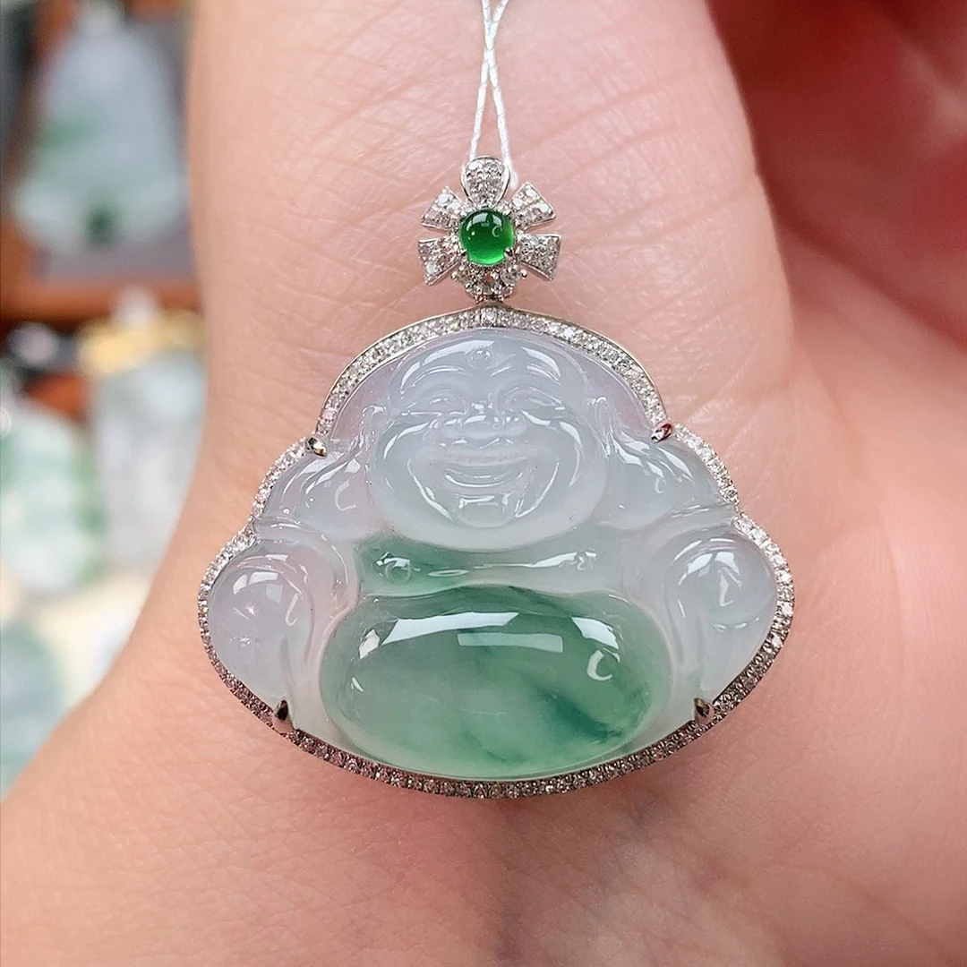 颈饰18K金镶嵌翡翠佛公