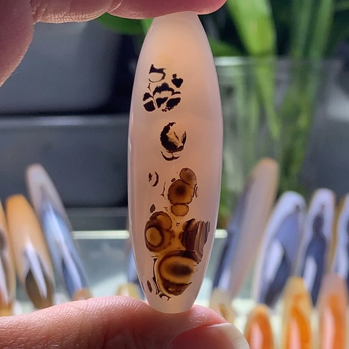 未镶嵌颈饰玛瑙/玉髓12