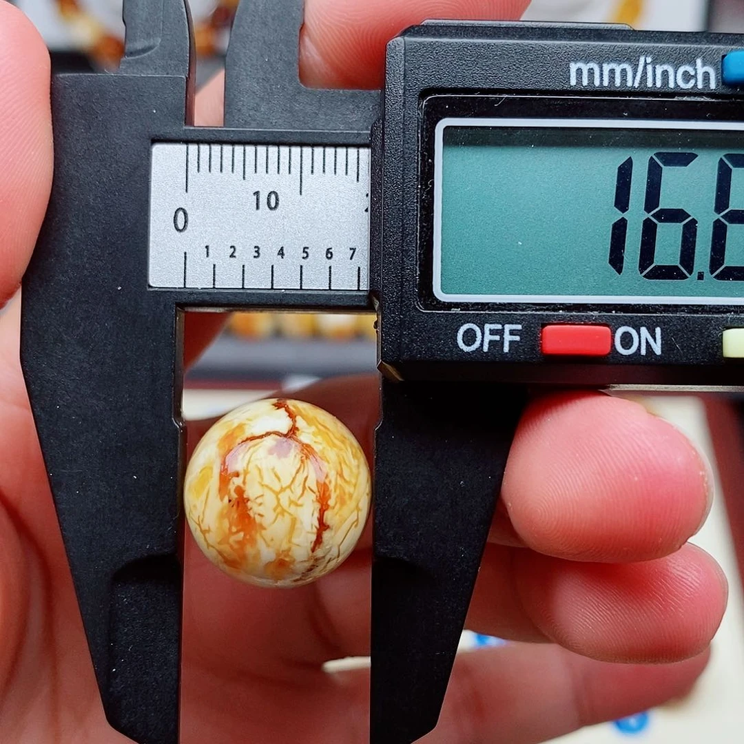 未镶嵌蜜蜡裸石蜜蜡