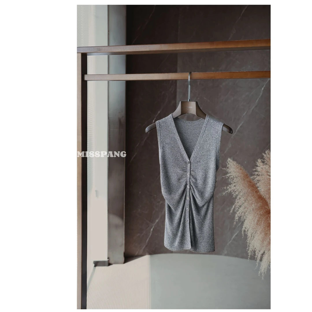 设计师亲肤修身针织