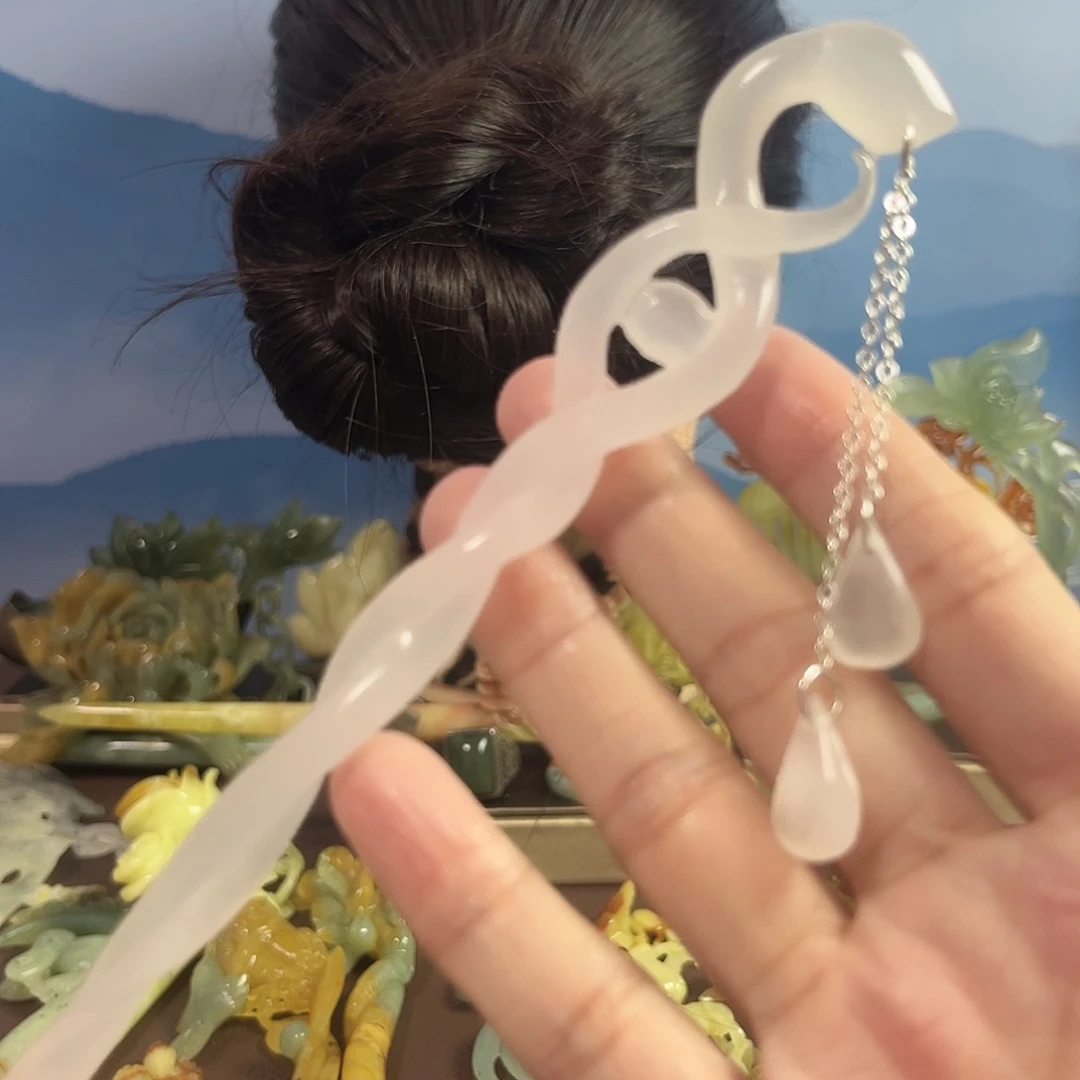 石英质玉合金发饰紋*、