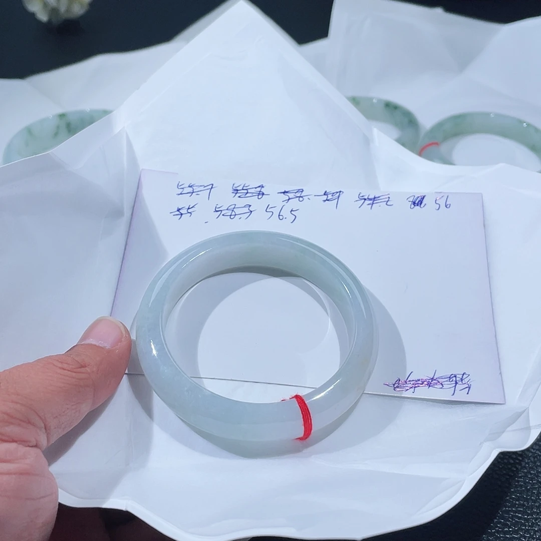 翡翠未镶嵌手镯天然翡翠手镯
