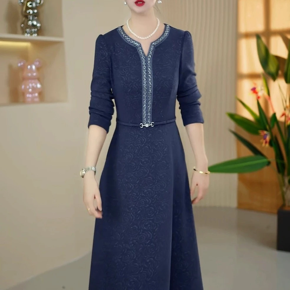 高档时尚连衣裙女秋季新款妈妈装气质百搭显瘦减龄中长款裙子