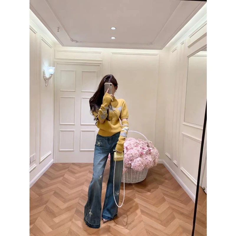 高级感洋气减龄菱格针织毛衣女秋冬新款高腰百搭阔腿牛仔长裤套装
