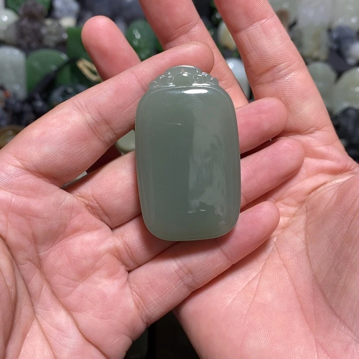 未镶嵌和田玉挂件