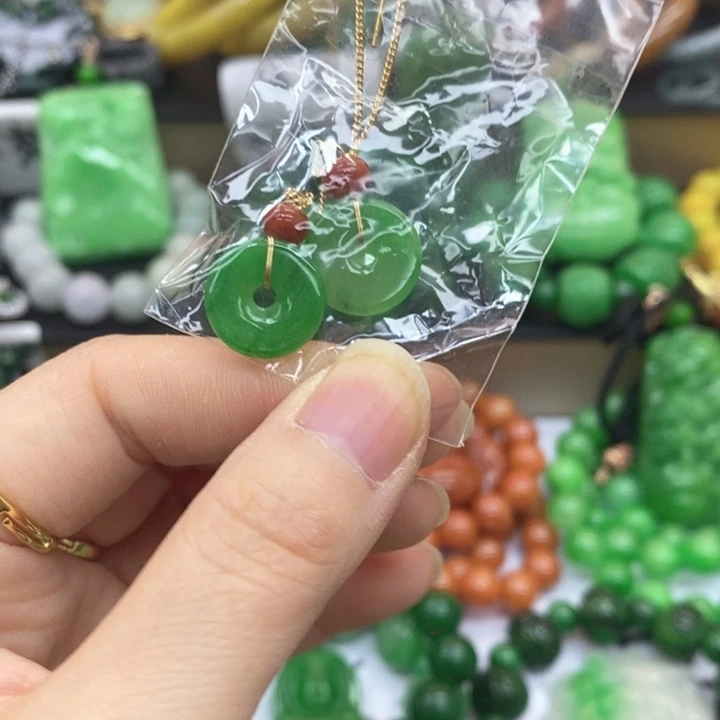 翡翠未镶嵌手链耳饰16