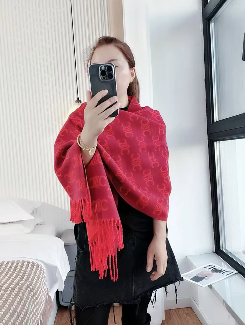 内蒙古厂家直邮羊绒围巾披肩两用空调房长款围脖生日礼物