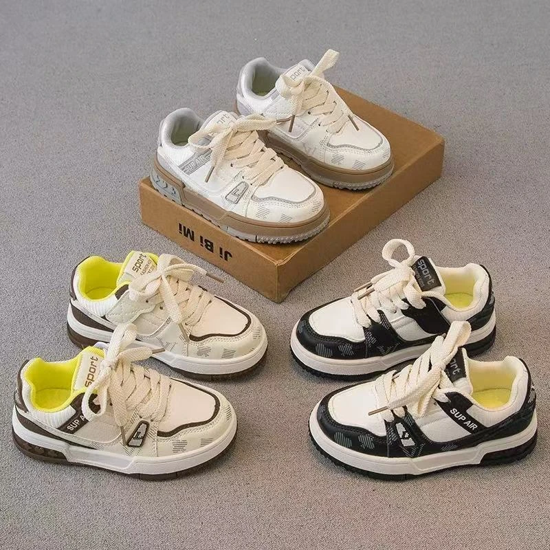 【奥莱】儿童春秋款地板板鞋防滑单鞋 18024