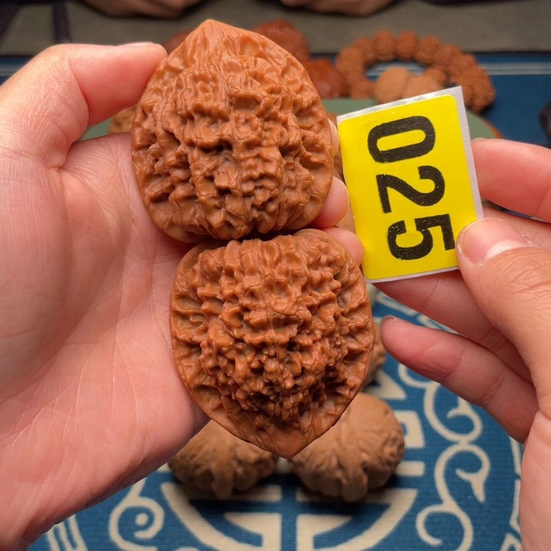 吊坠文玩核桃47.5官帽（精品）025号