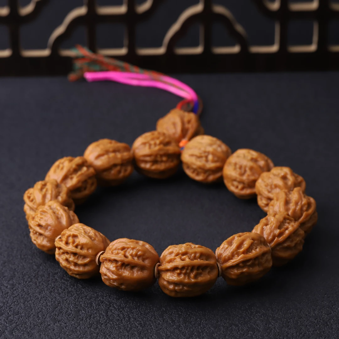 251229 微打底八棱楸核桃单圈文玩手串