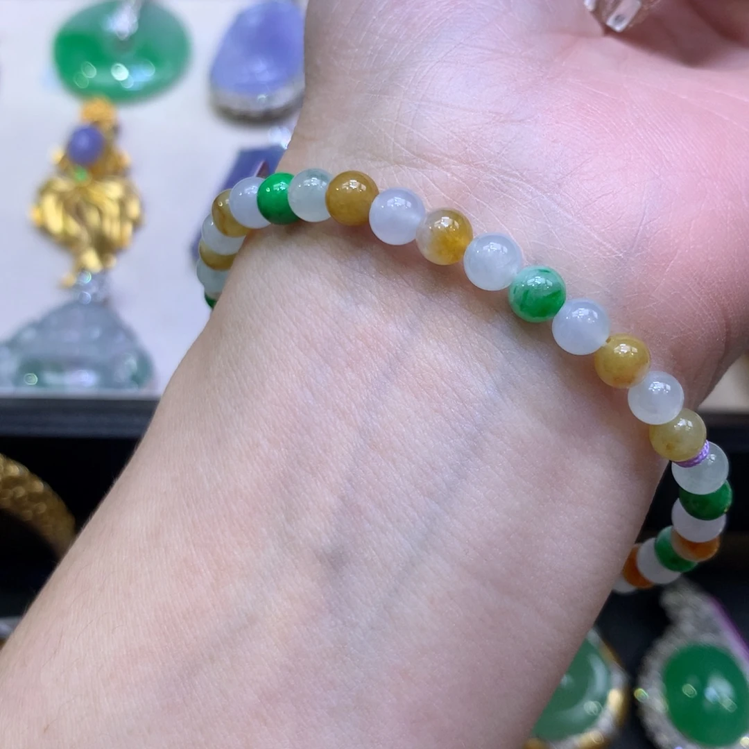 翡翠未镶嵌颈饰天然A货