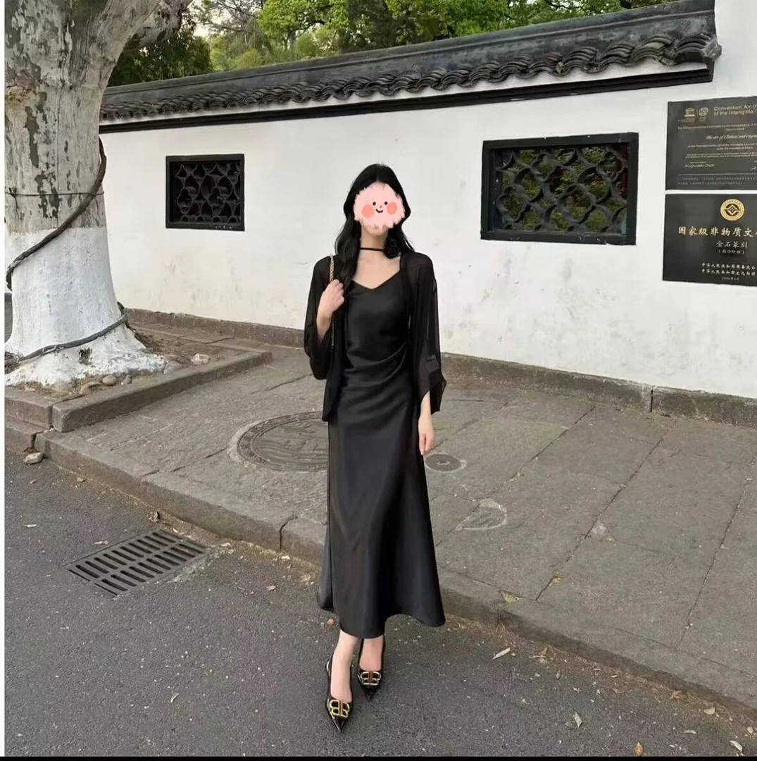 夏新款法式设计感收腰显瘦吊带连衣裙+百搭披肩
