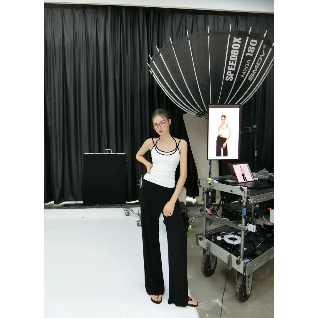 Nisabena 25ss 设计师款小众纯欲辣妹修身短款镂空背心吊带