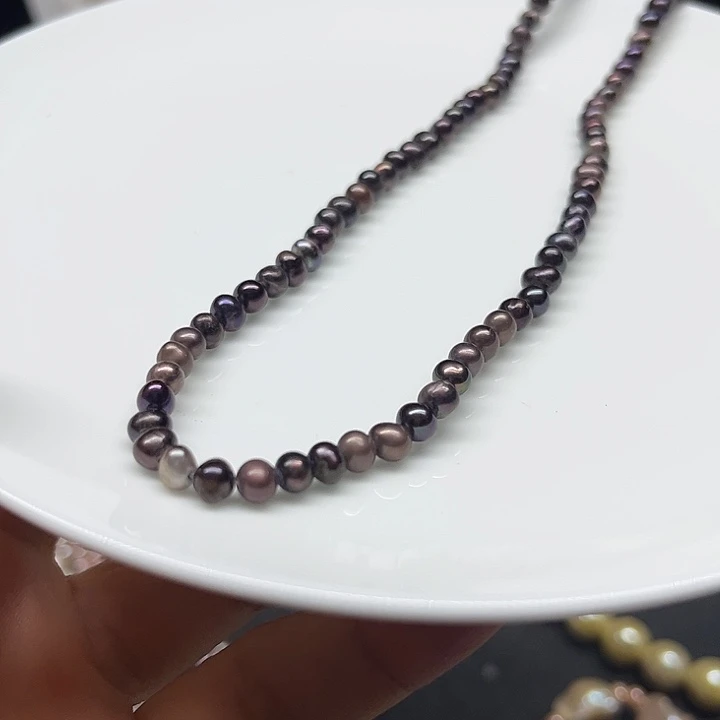 颈饰未镶嵌淡水珍珠