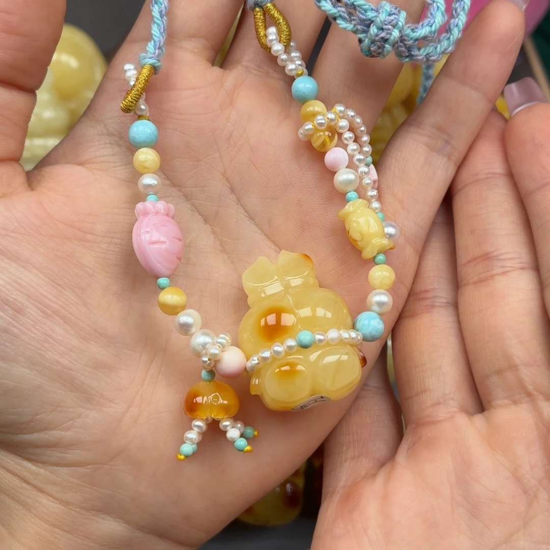 听****未镶嵌琥珀裸石蜜蜡